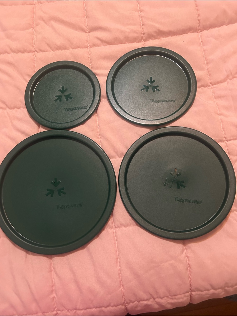Tupperware Green Round Container Lids Set of Four - Picture 2 of 8